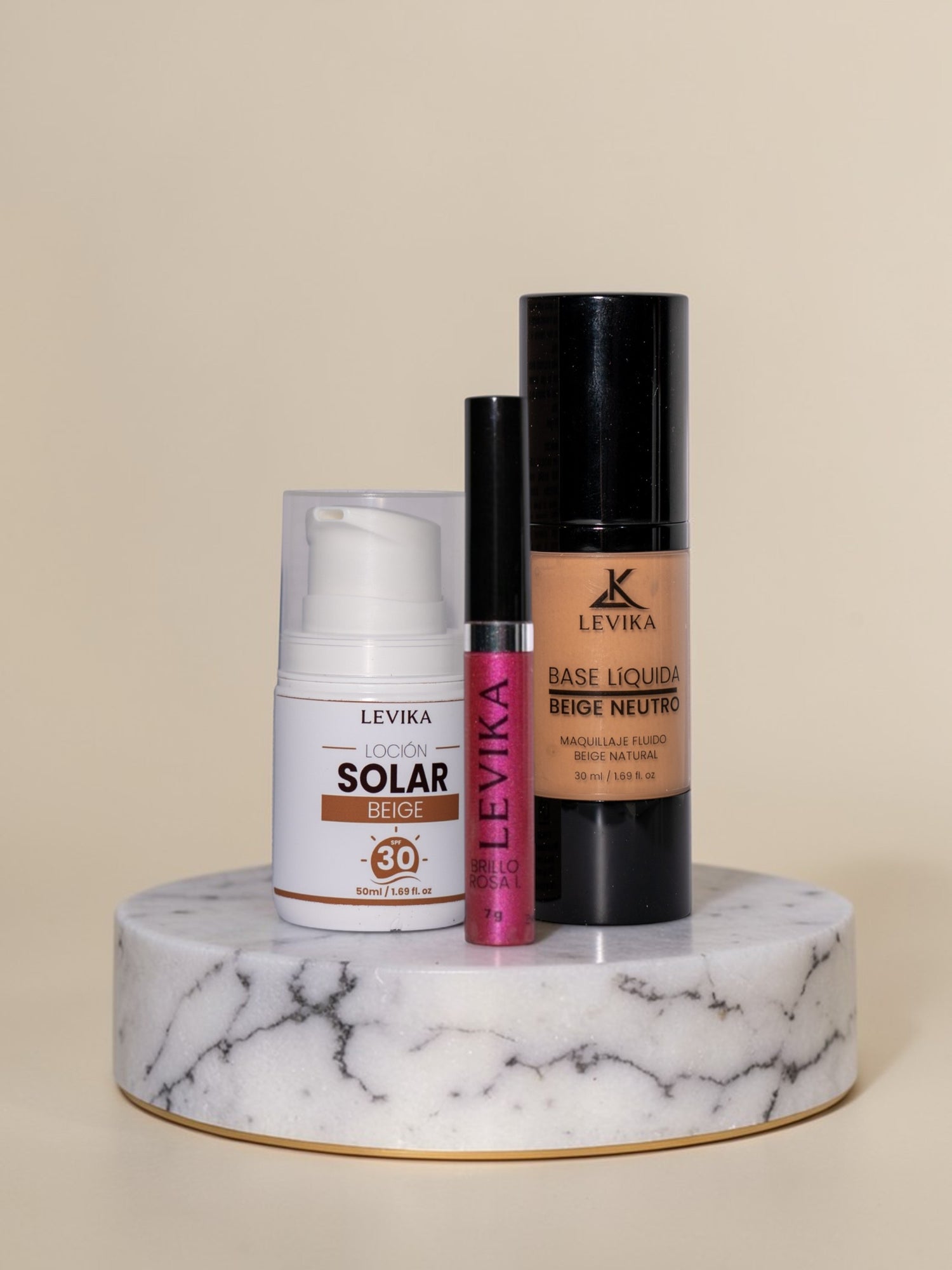 Kit Maquillaje Natural Rosa Intenso LEVIKA - Base, brillo labios y protección solar